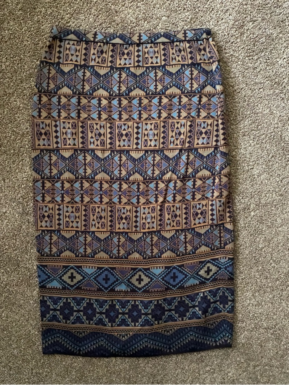 Peruvian Connection Maxi Skirt, Size Large, Geometric Jacquard Knit Pattern - Picture 4 of 4